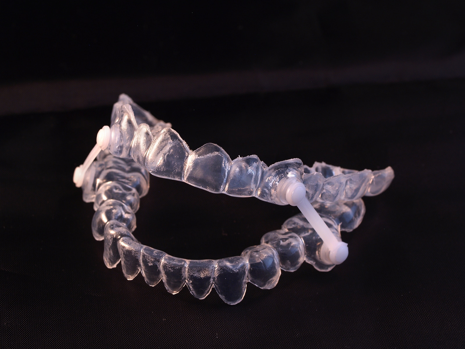 Clear sleep apnea appliances designed to improve breathing for Pearland patients